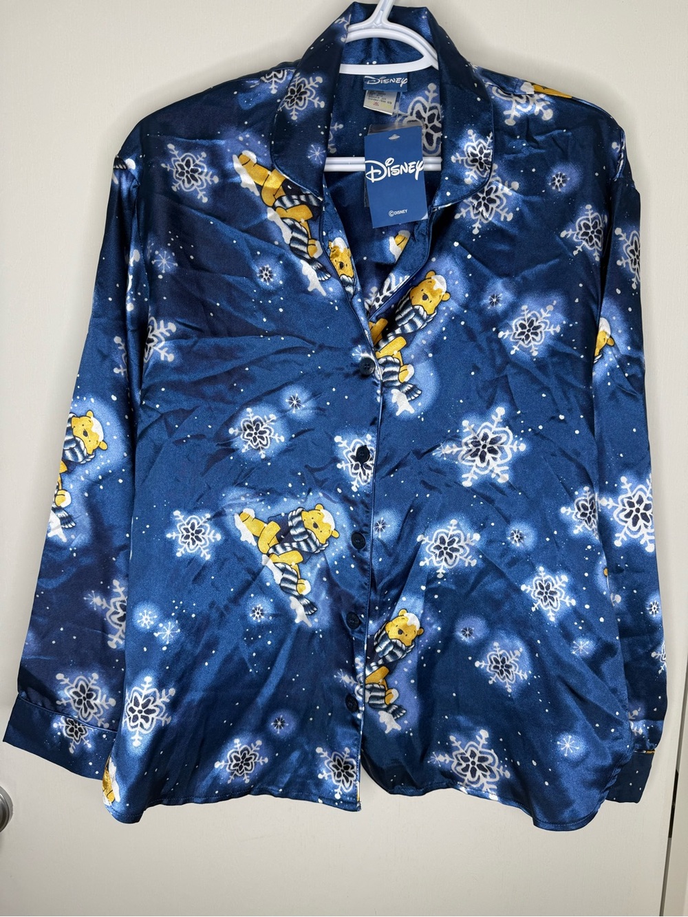 Disney Women’s Winter Winnie The Pooh Print Satin Button-Up Shirt Medium
